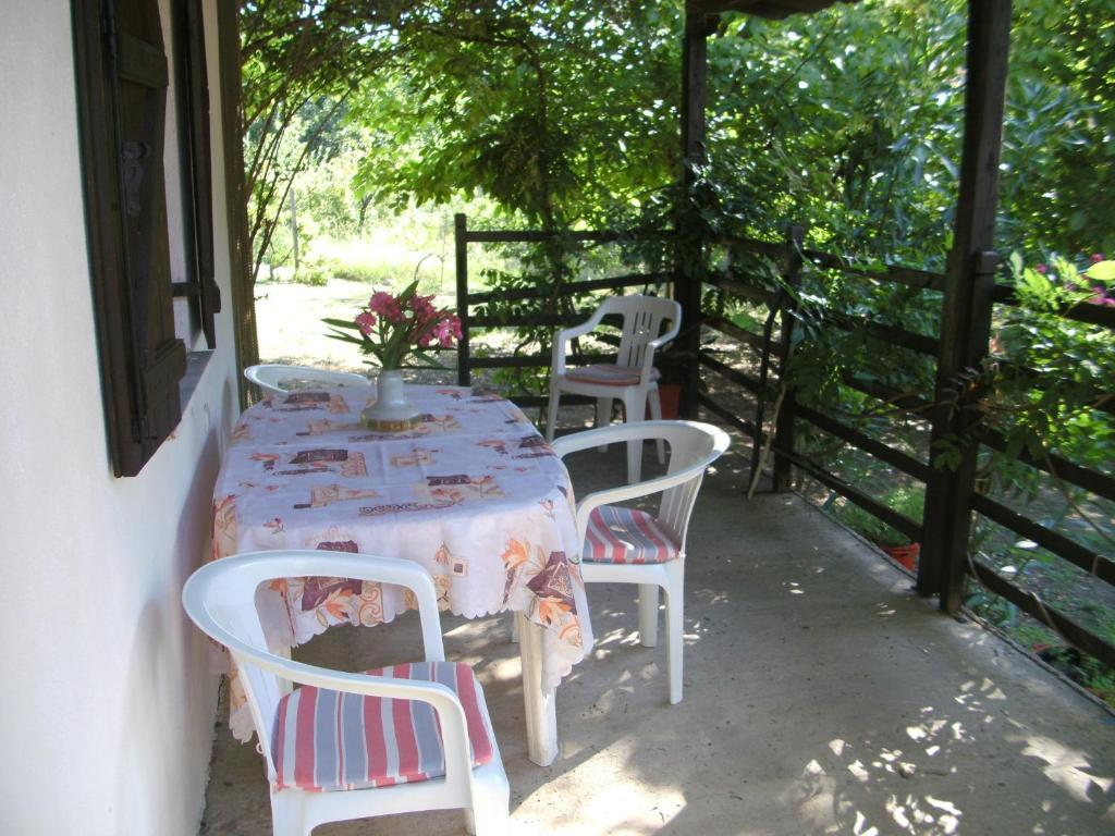 Villa Mina Potistika Buitenkant foto